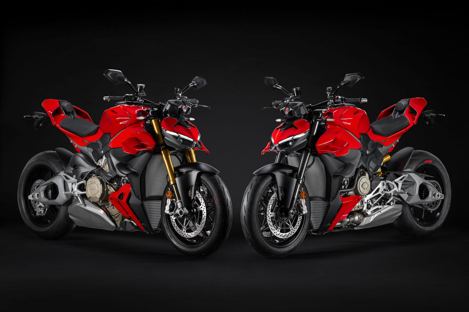 Ducati Streetfighter V4 and V4 S